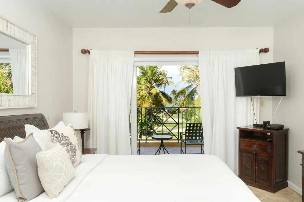 Villa Montaña Beach Resort Isabela