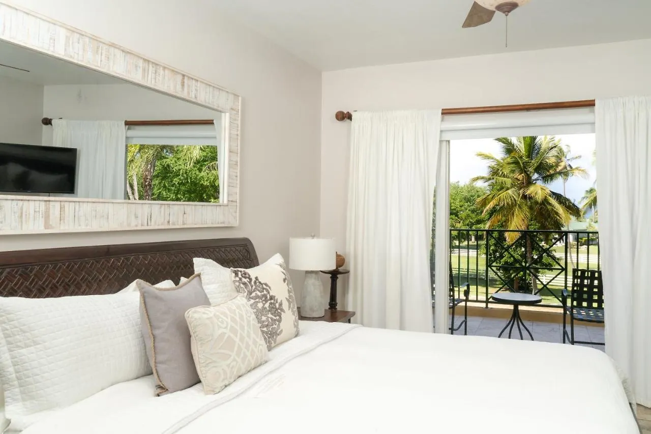 Villa Montana Beach Resort Isabela